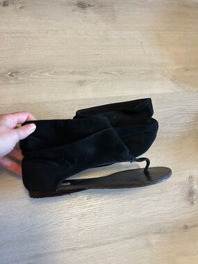 Women’s Black Suede Wrap Thong Sandals